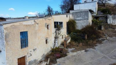 0334, Torvizcon. Collection of buildings for renovation