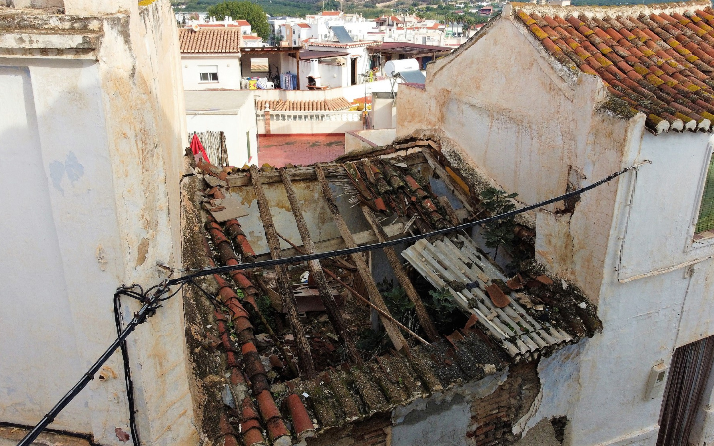 Salobreña. Ruin with possibilities